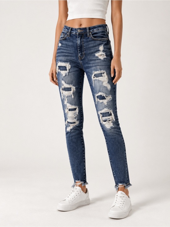 American Eagle Outfitters Denim - American Eagle Next Level Stretch Distressed Skinny Jeans Size 4 Short Raw Hem